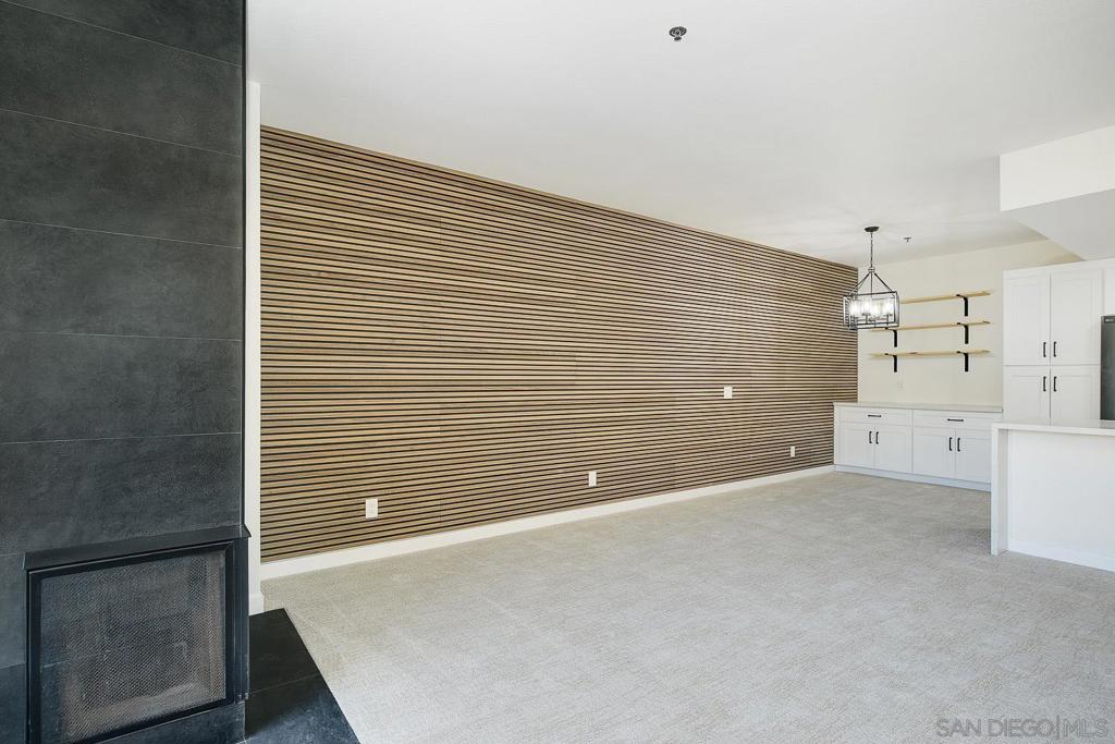 MLS #250036577SD image #13