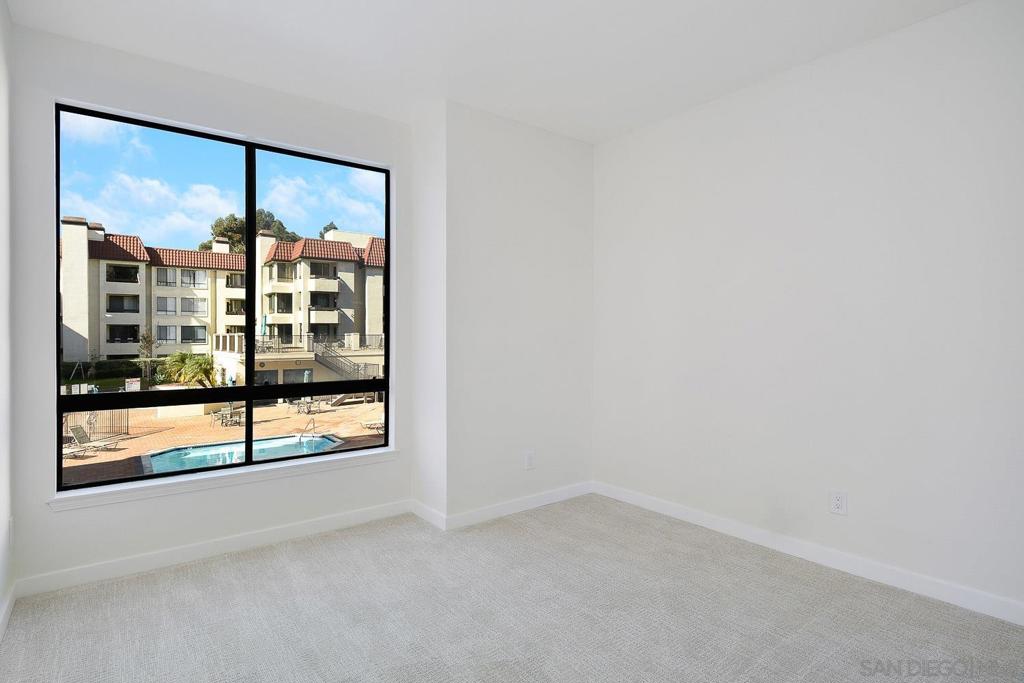 MLS #250036577SD image #25