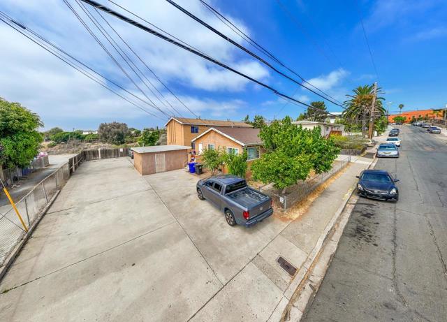 MLS #250036585SD image #12