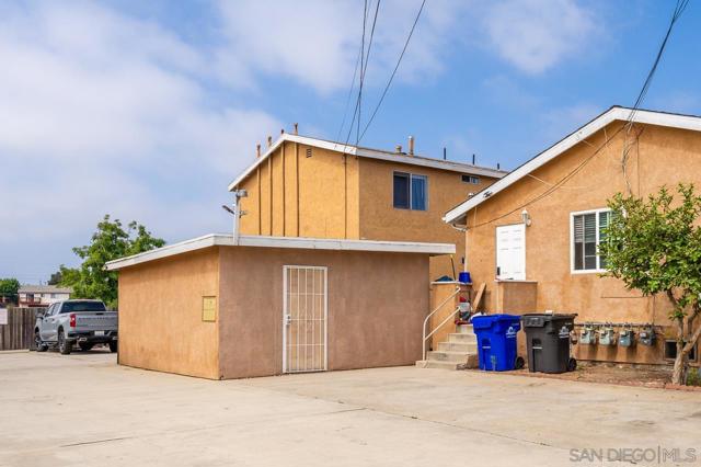 MLS #250036585SD image #16