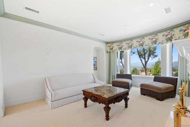MLS #250036590SD image #6