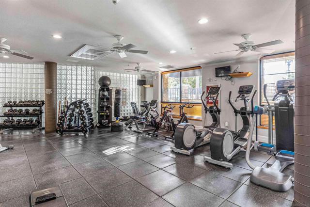 MLS #250036611SD image #29