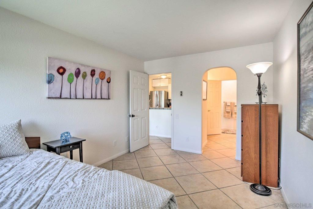 MLS #250036648SD image #14