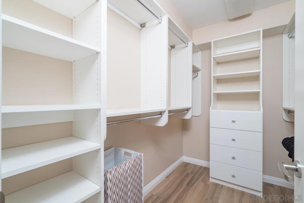 MLS #250036682SD image #16