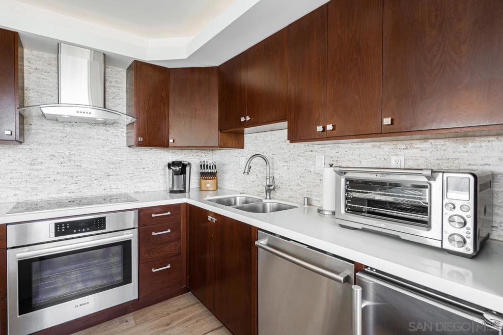 MLS #250036683SD image #15