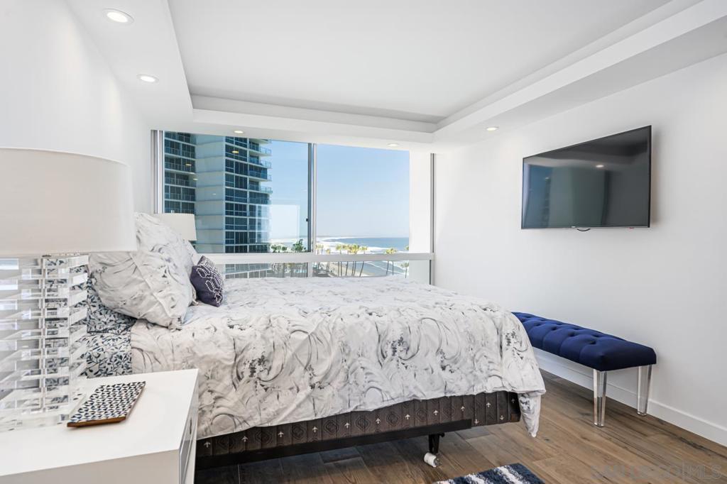 MLS #250036683SD image #17