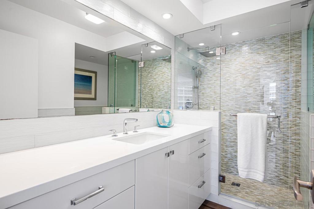 MLS #250036683SD image #28