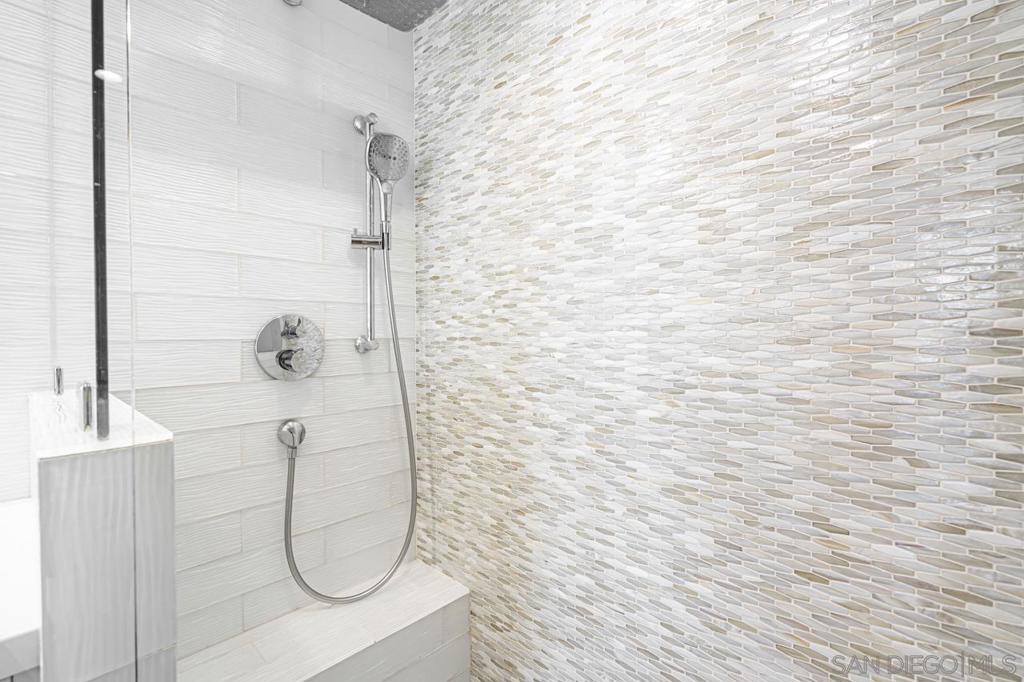 MLS #250036683SD image #29