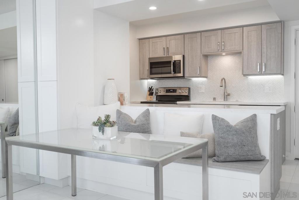 MLS #250036685SD image #1