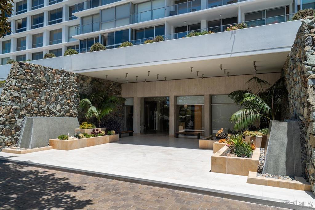 MLS #250036685SD image #16