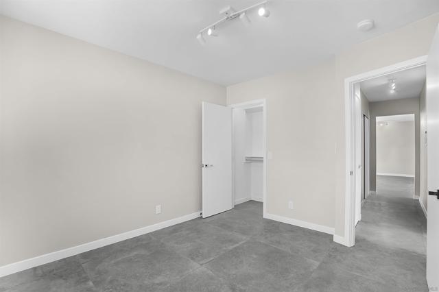 MLS #250036745SD image #11