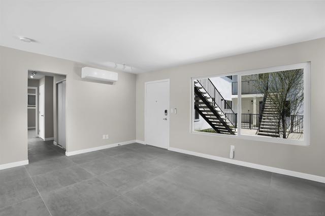 MLS #250036745SD image #17