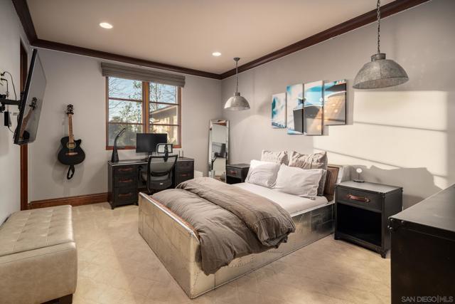 MLS #250036771SD image #22