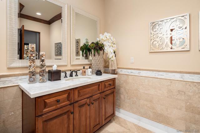 MLS #250036771SD image #24