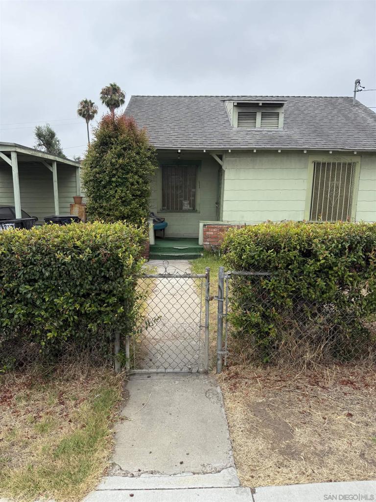 MLS #250036817SD image #4