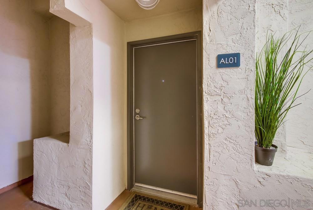 MLS #250037045SD image #11