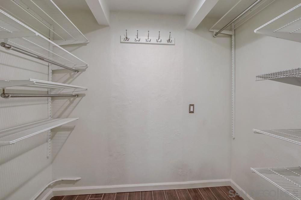 MLS #250037045SD image #19