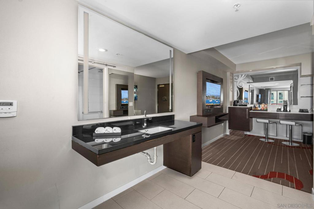 MLS #250037049SD image #11