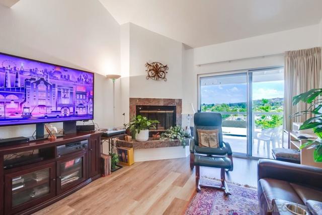 MLS #250037106SD image #9