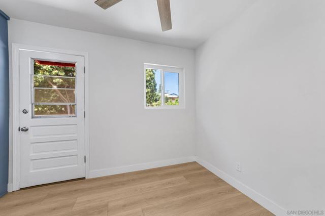 MLS #250037115SD image #21