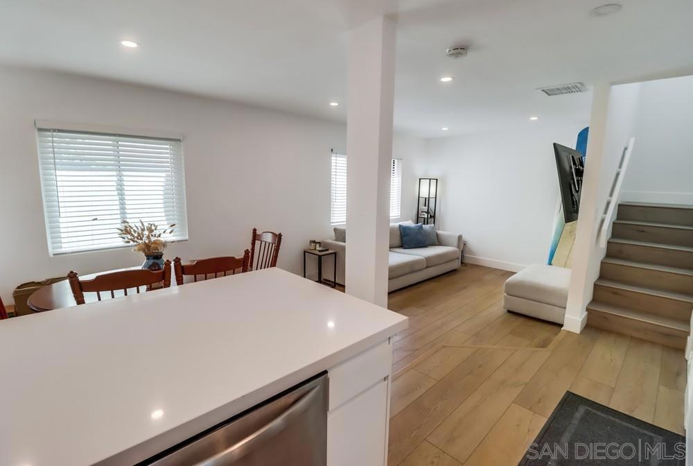 MLS #250037147SD image #11