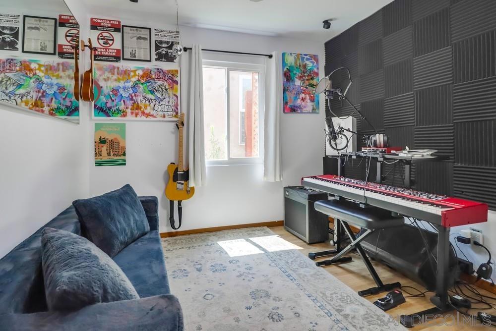 MLS #250037147SD image #40