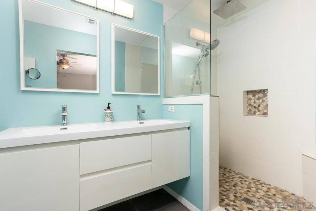 MLS #250037236SD image #21