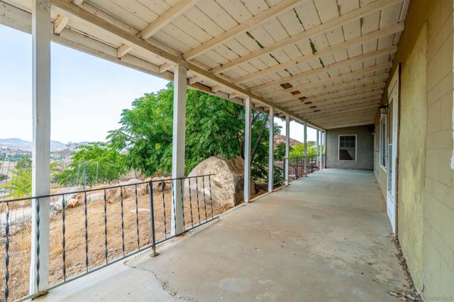 MLS #250037337SD image #24