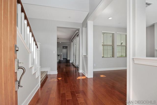 MLS #250037359SD image #5