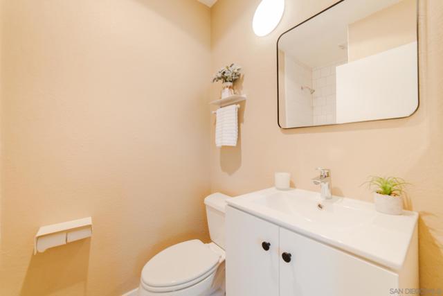 MLS #250037365SD image #17