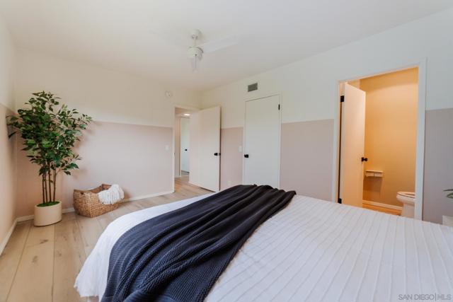 MLS #250037365SD image #20