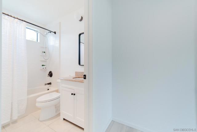 MLS #250037365SD image #21