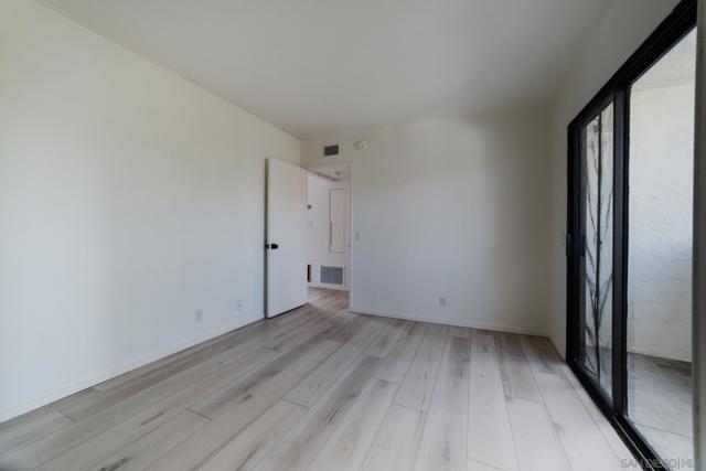 MLS #250037365SD image #24