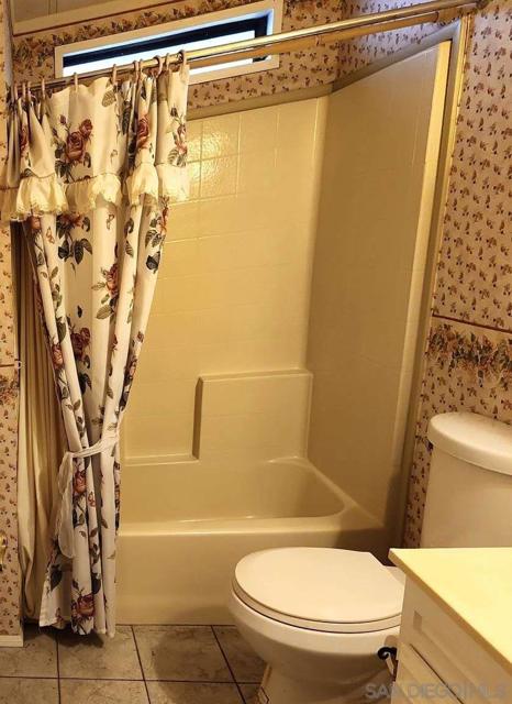 MLS #250037481SD image #21