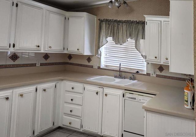 MLS #250037481SD image #7