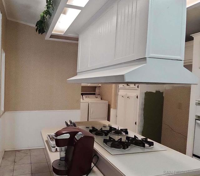 MLS #250037481SD image #8