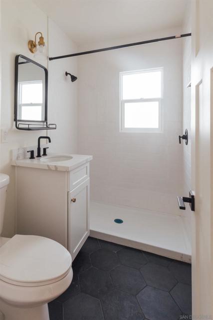 MLS #250037501SD image #16
