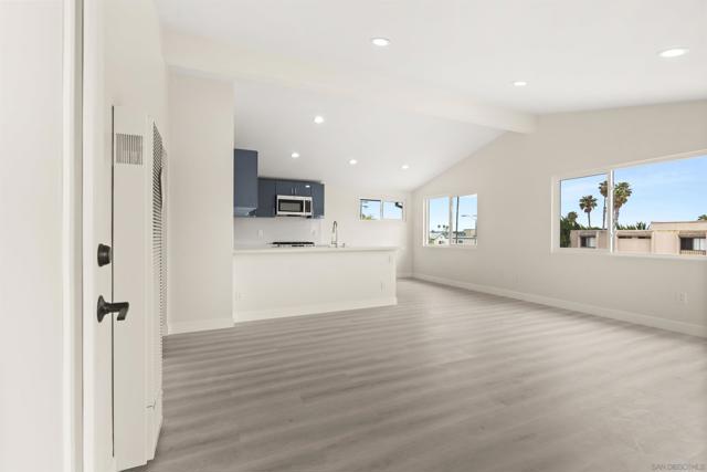 MLS #250037509SD image #6