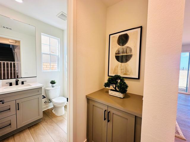 MLS #250037698SD image #12