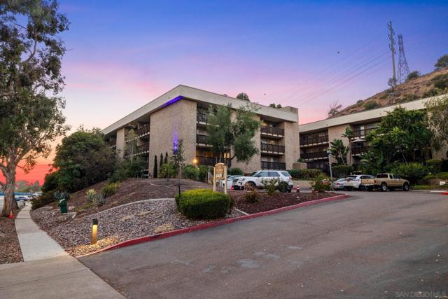 MLS #250037923SD image #0