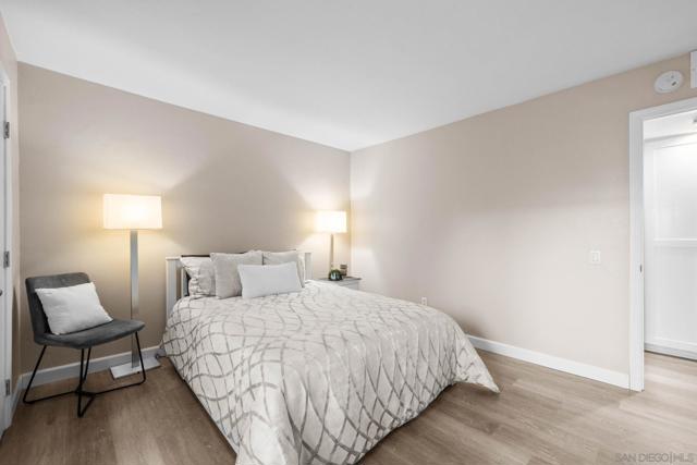 MLS #250037923SD image #24