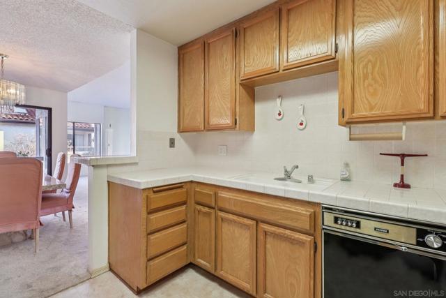 MLS #250037983SD image #13