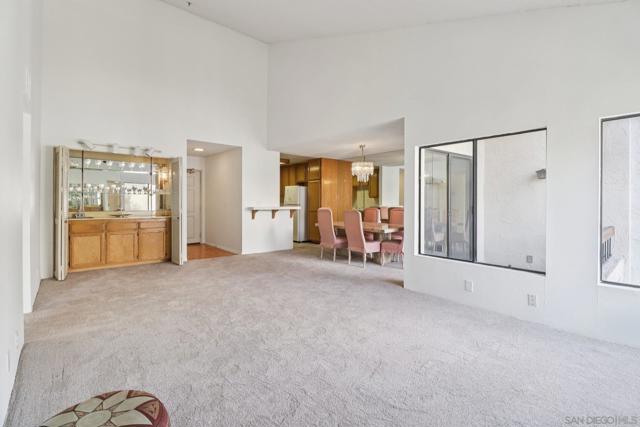 MLS #250037983SD image #4