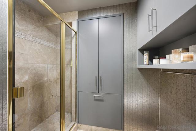 MLS #250038031SD image #34