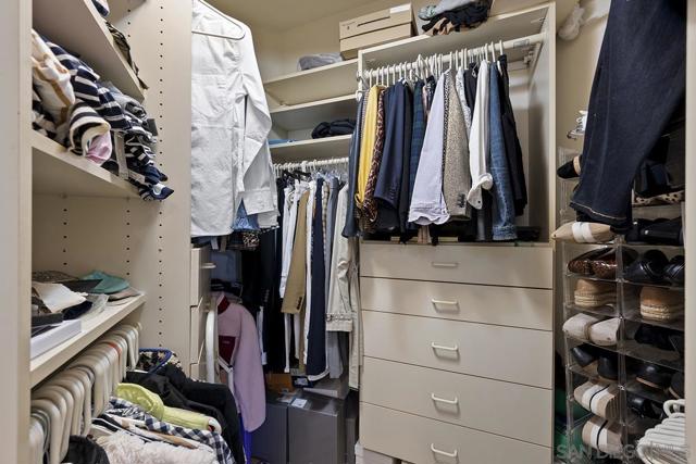 MLS #250038031SD image #35