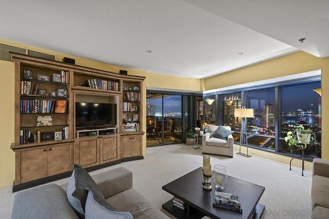 MLS #250038031SD image #4
