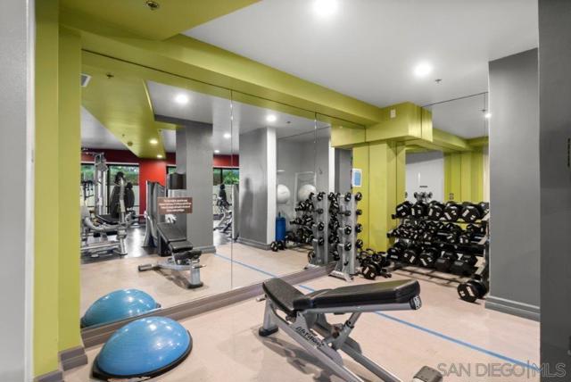 MLS #250038031SD image #60
