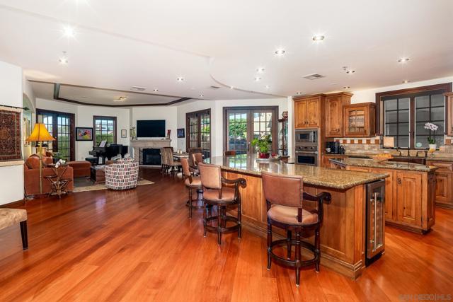 MLS #250038193SD image #6