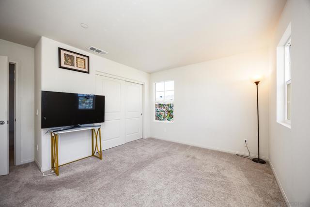 MLS #250038224SD image #19