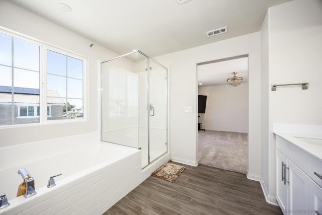 MLS #250038224SD image #24